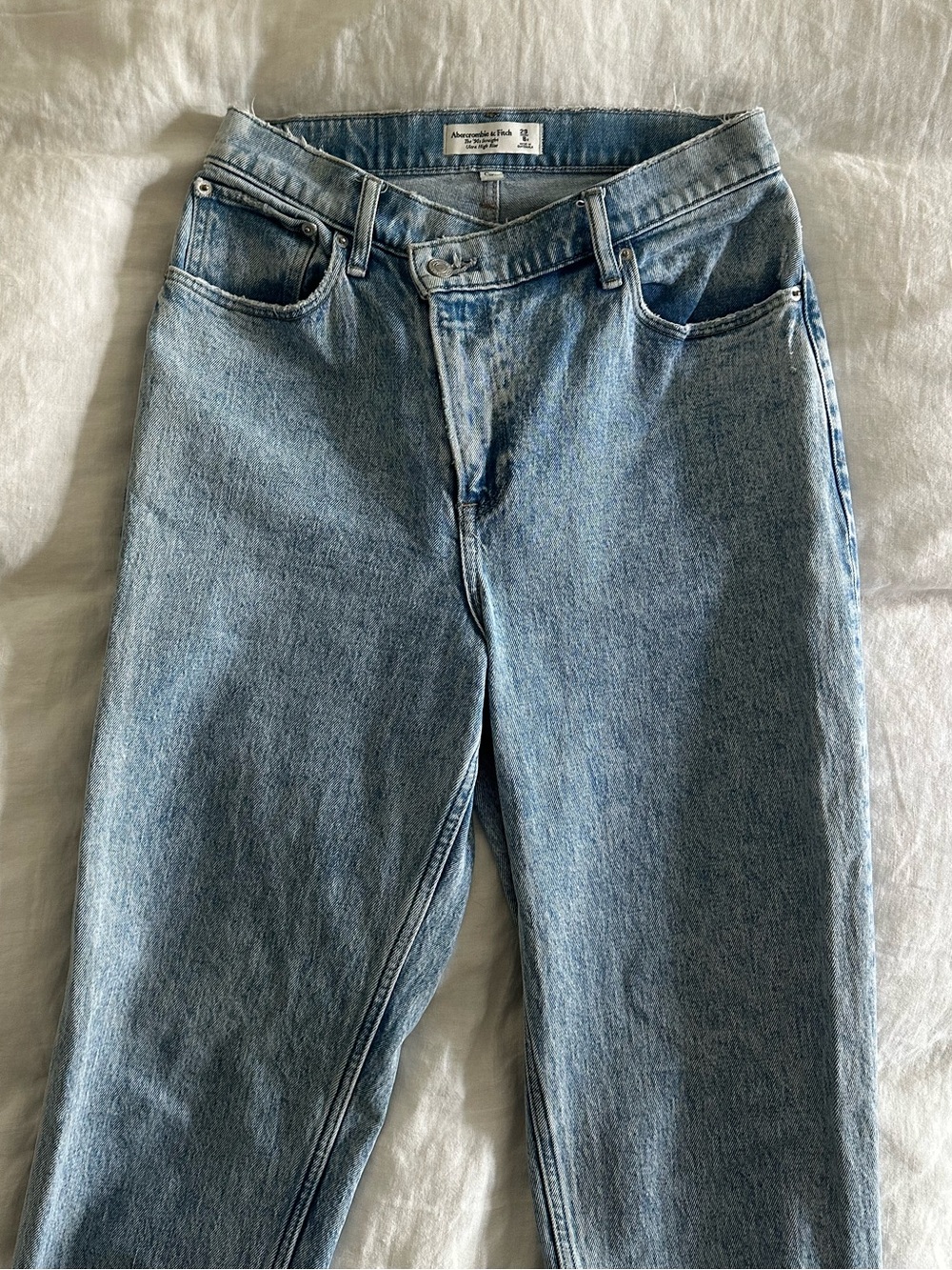 Abercrombie & Fitch Light Wash High-Rise Jeans